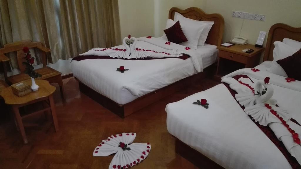Hotel Dingar Mandalay Exterior foto