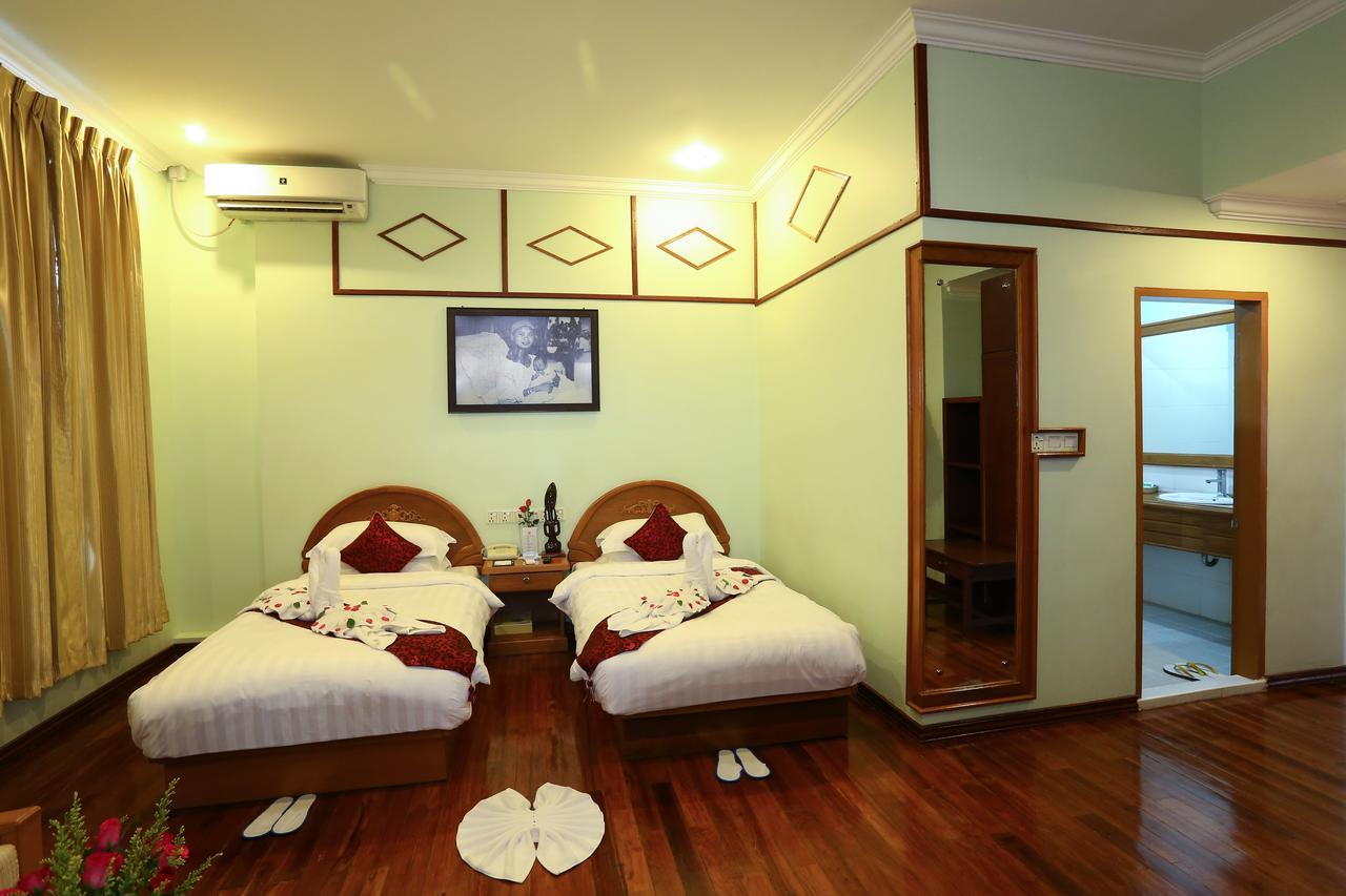 Hotel Dingar Mandalay Exterior foto